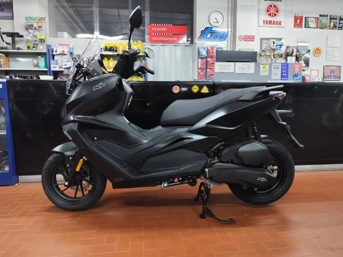 Kl Brera 125+ (2025 - 26) (2)