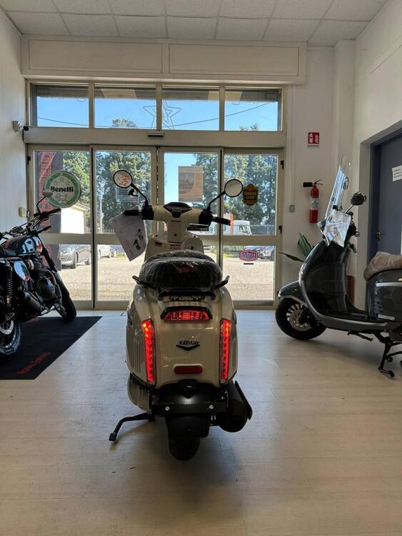 Keeway Motor Sixties 300i (2023 - 25) (2)