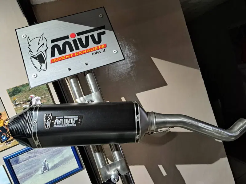 Impianto di scarico per YAMAHA T-MAX 560 "2020/21 Mivv