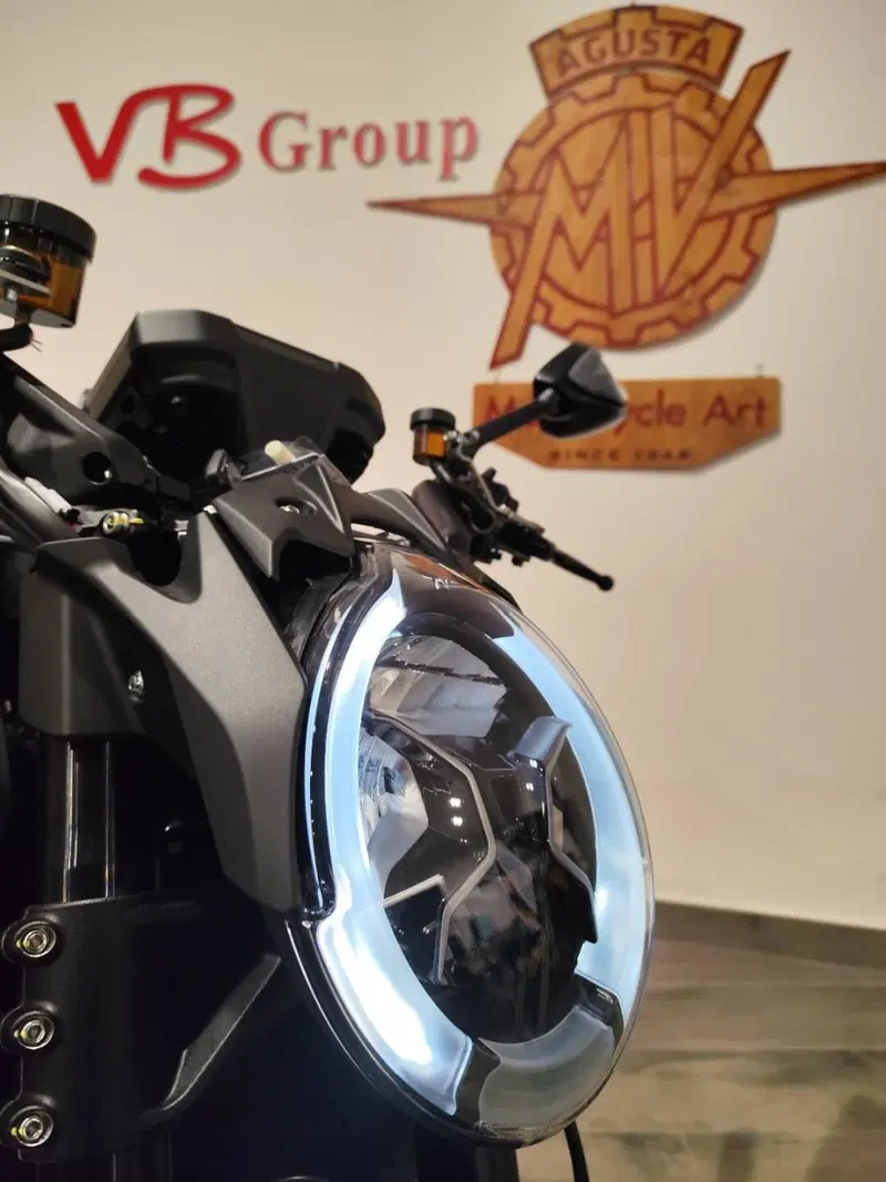 MV Agusta Brutale 1000 RS (2022 - 26) (9)
