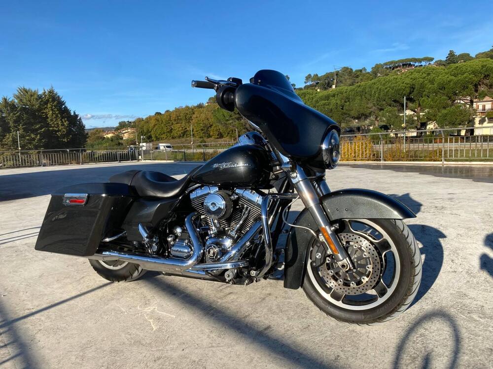 Harley-Davidson 1584 Street Glide (2008 - 10) - FLHX
