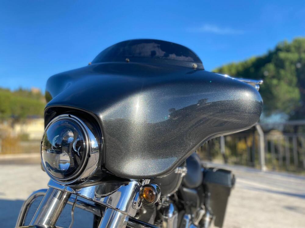 Harley-Davidson 1584 Street Glide (2008 - 10) - FLHX (3)