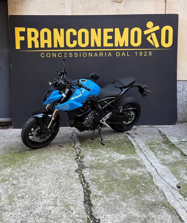Suzuki GSX-8S (2025) (3)