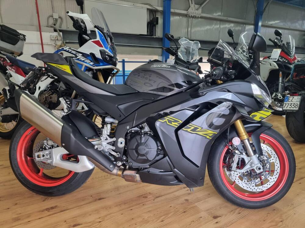 Aprilia RSV4 1100 (2025) (2)