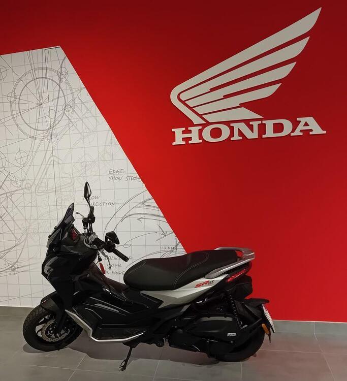 Aprilia SR GT 125 (2022 - 24)