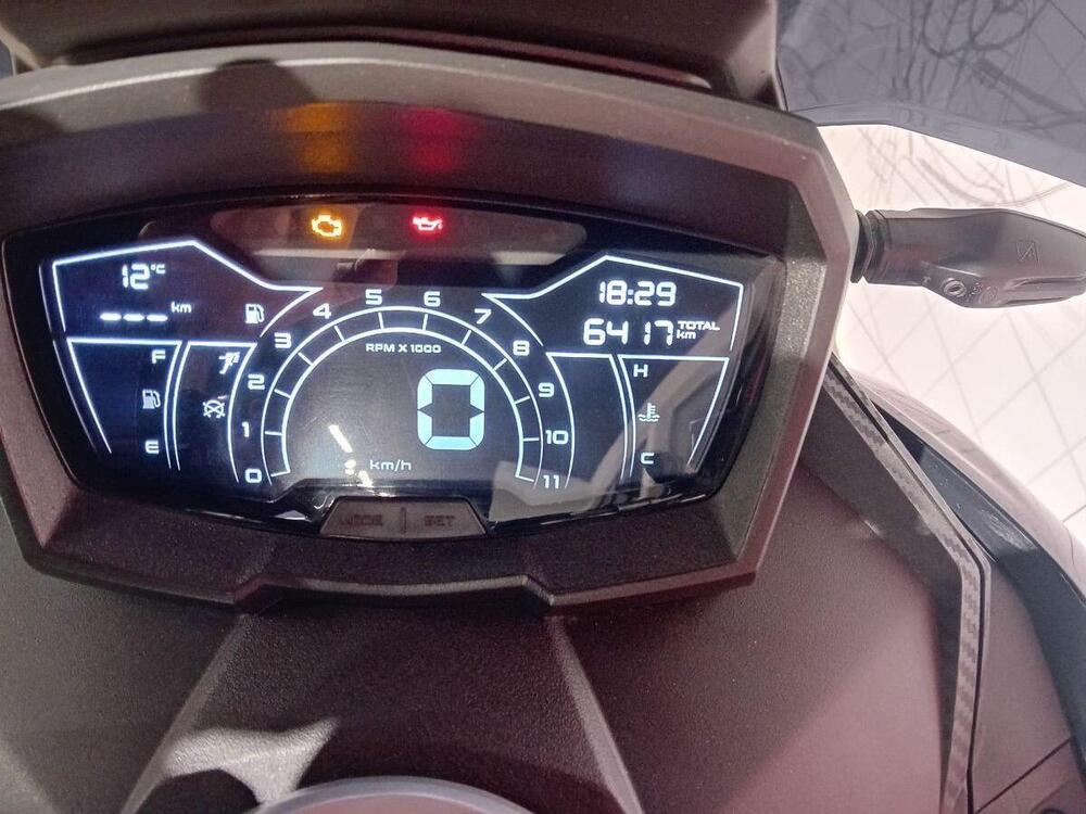 Aprilia SR GT 125 (2022 - 24) (4)