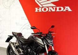 Honda CB 750 Hornet (2023 - 24) usata