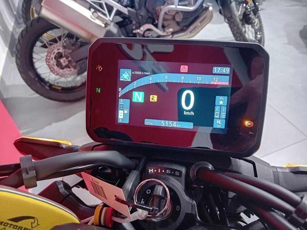 Honda CB 1000 Hornet (2025) (4)