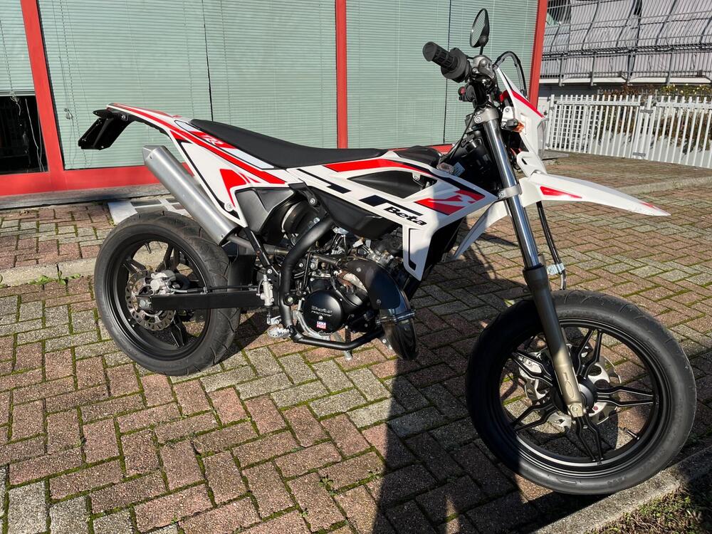 Betamotor RR 50 Motard (2021 - 25) (2)