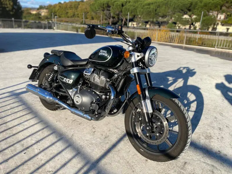 Royal Enfield Super Meteor 650 (2023 - 26)