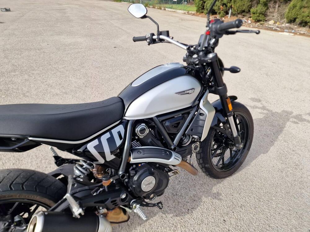 Ducati Scrambler 800 Icon (2023 - 25) (4)