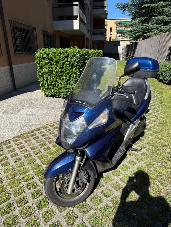 Honda Silver Wing 600 (2001 - 05)