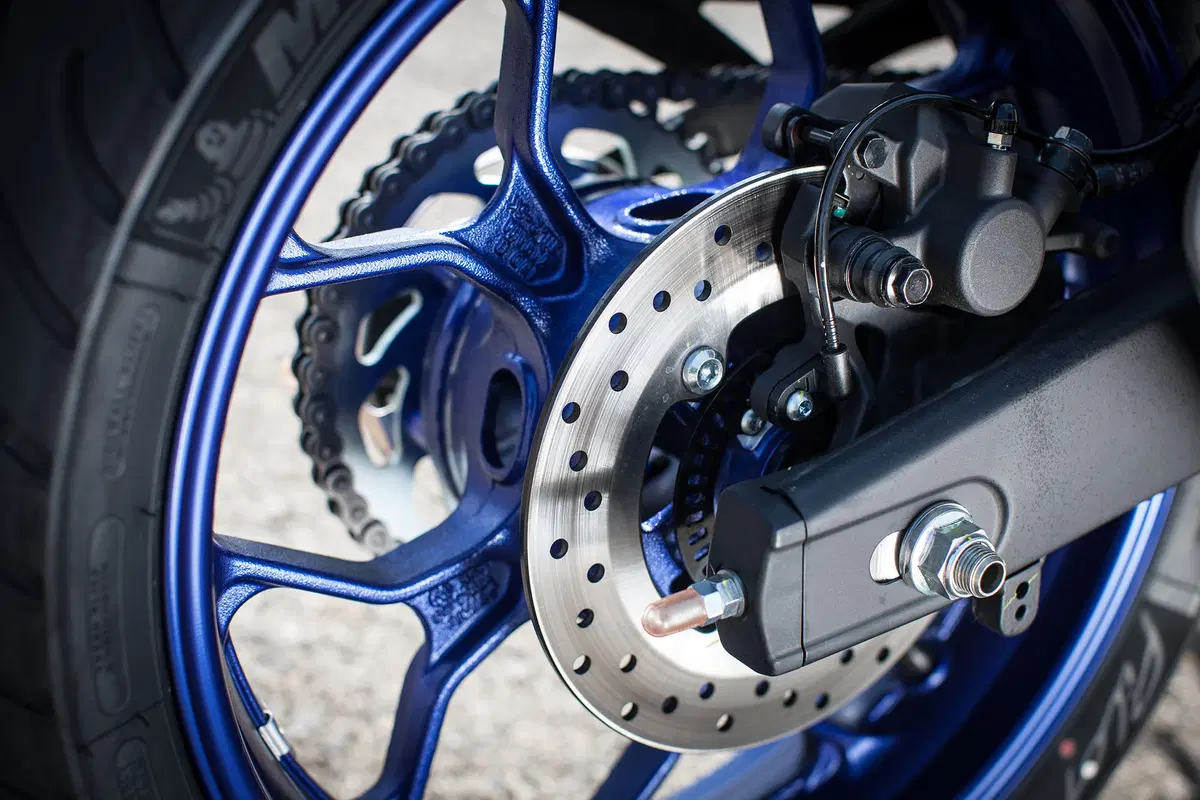 Yamaha YZF-R3 (28)