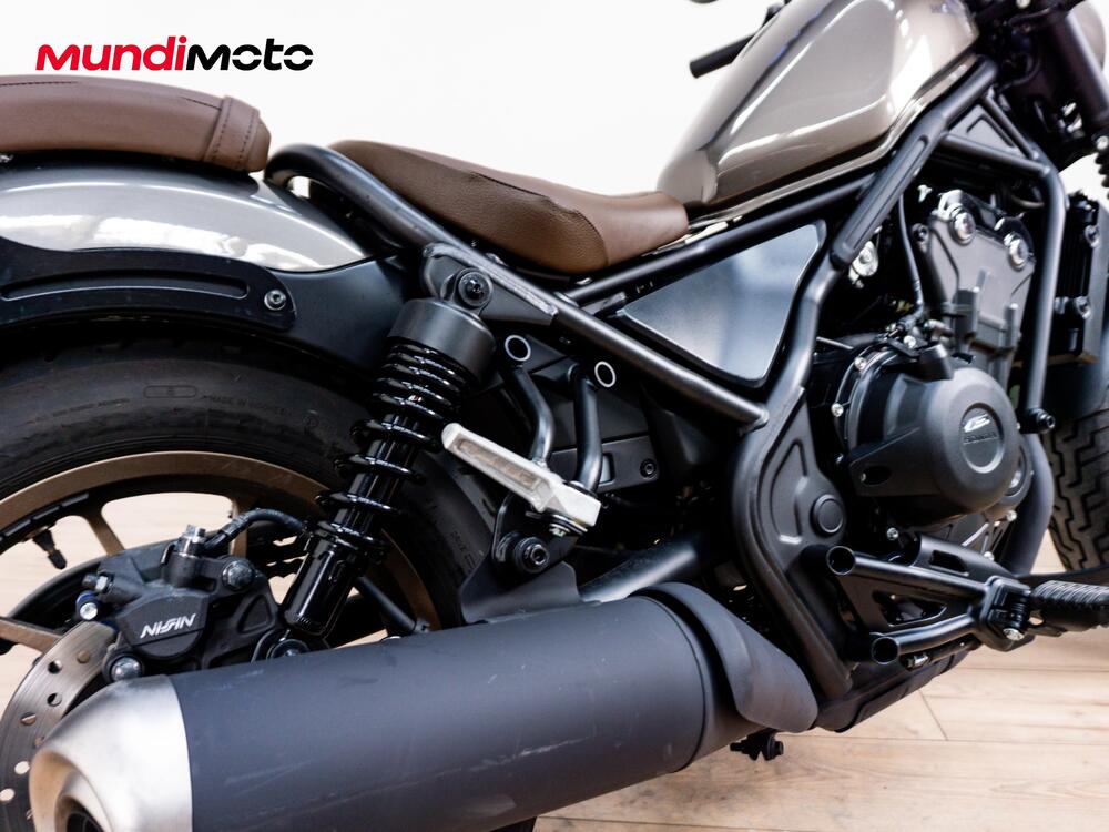 Honda CMX 500 Rebel + Special Edition (2025) (4)