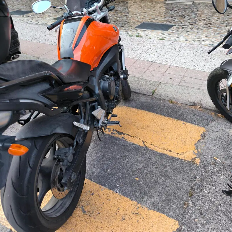 Yamaha FZ6 (2004 - 07) (6)