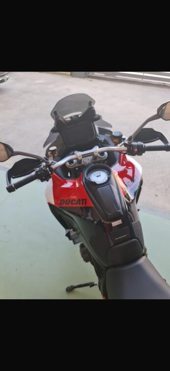 Ducati Multistrada V4 Pikes Peak (2021 - 24) (3)