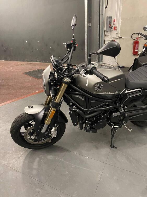 Benelli Leoncino 800 (2022 - 25) (2)