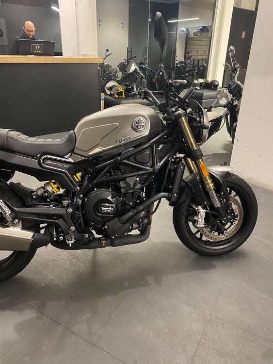 Benelli Leoncino 800 (2022 - 25) (4)