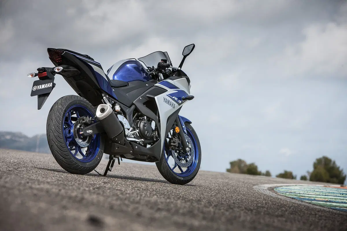 Yamaha YZF-R3 (19)