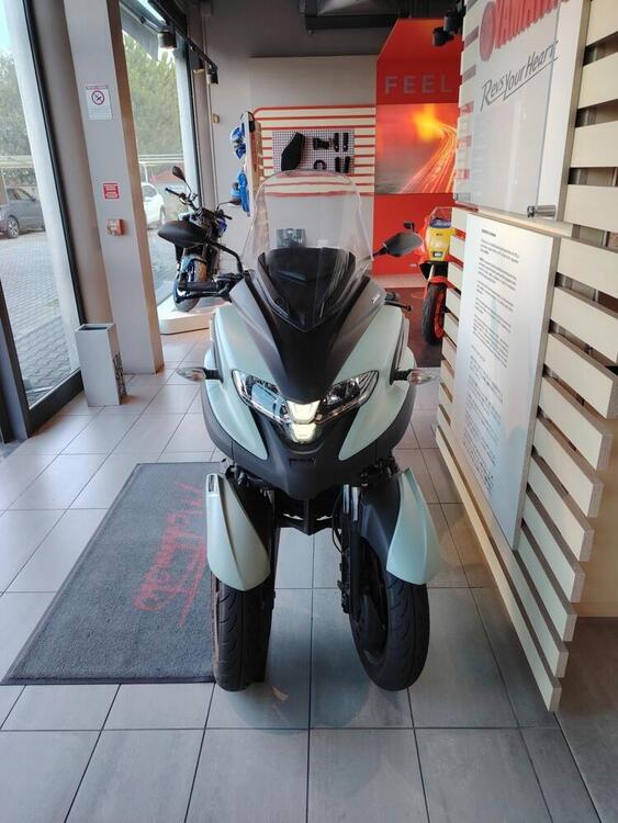 Yamaha Tricity 300 (2021 - 24) (2)