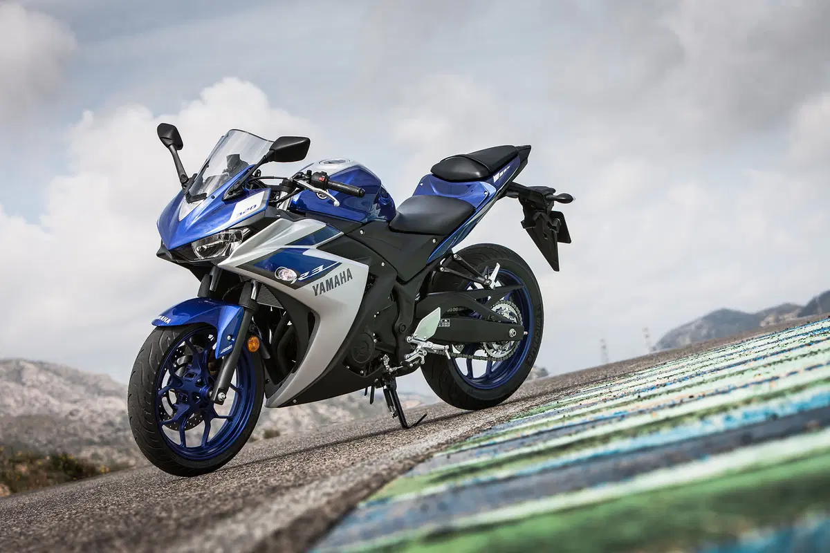 Yamaha YZF-R3 (20)