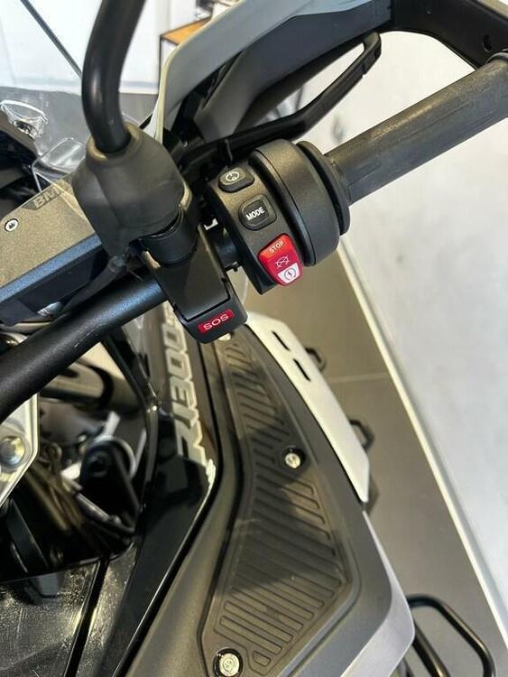 Bmw R 1300 GS Adventure Triple Black (2025) (4)