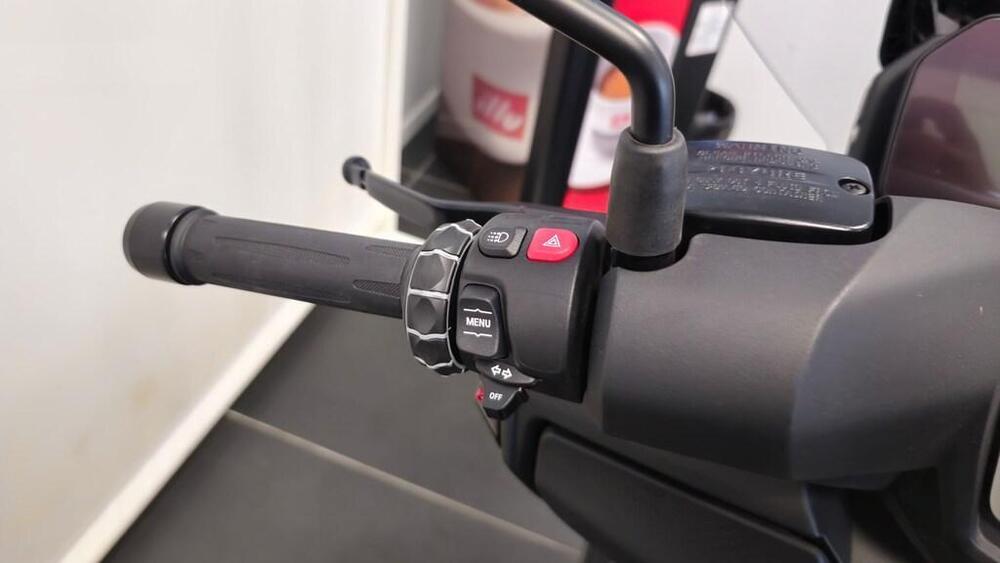 Bmw C 400 GT (2025) (2)