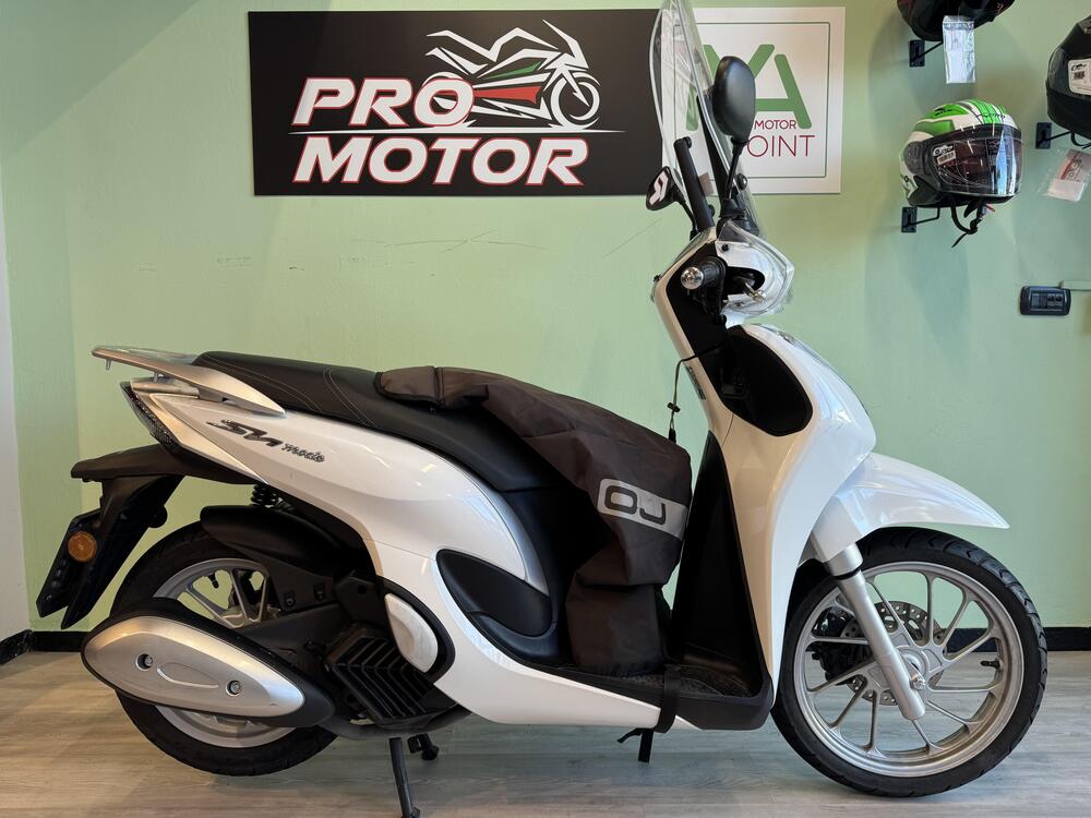 Honda SH 125i (2024 - 25) (2)