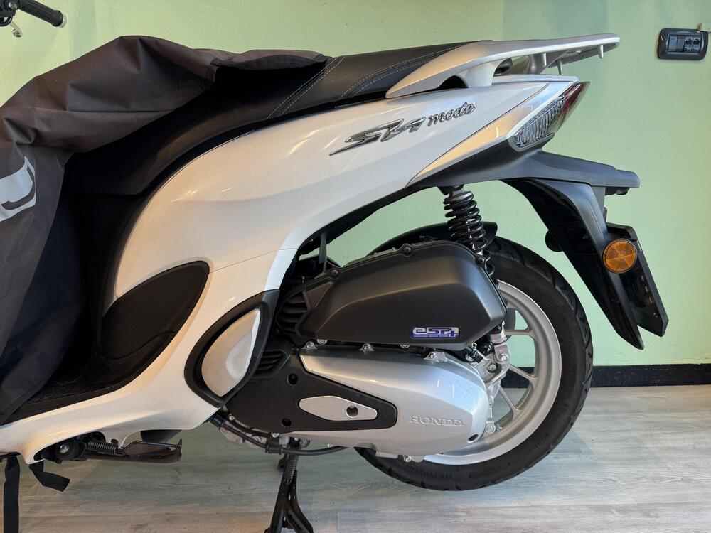 Honda SH 125i (2024 - 25) (3)