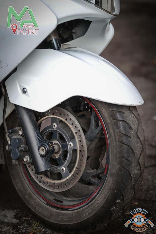 Suzuki Burgman AN 400 Lux (2012 - 16) (3)