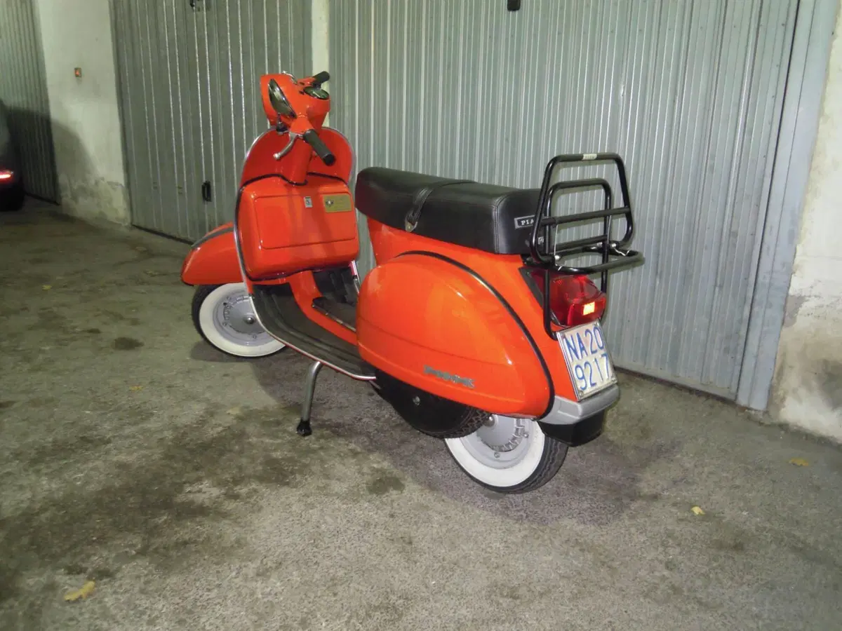 Piaggio Vespa p150x (5)