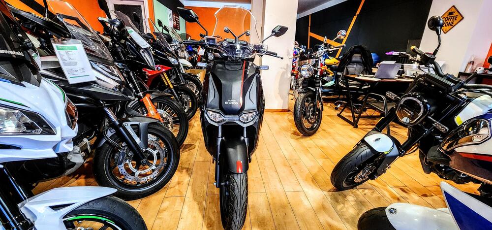 Super Soco CPx Pro (2023 - 24) (3)