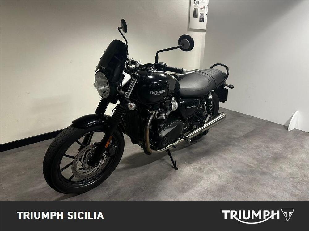 Triumph Street Twin 900 (2016) (5)