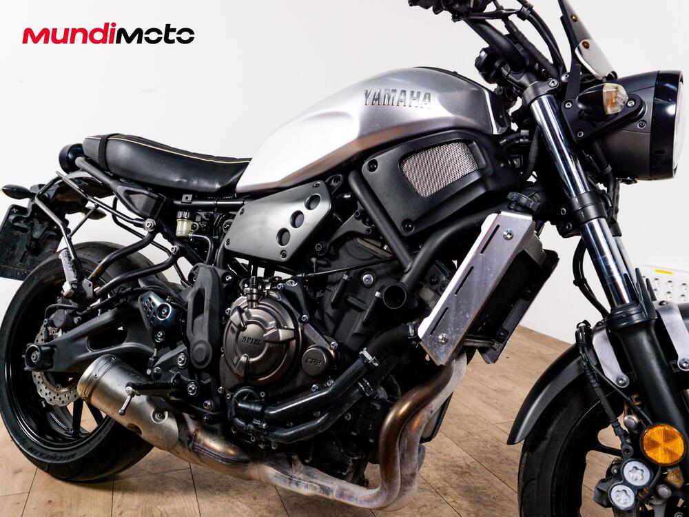 Yamaha XSR 700 (2021) (5)