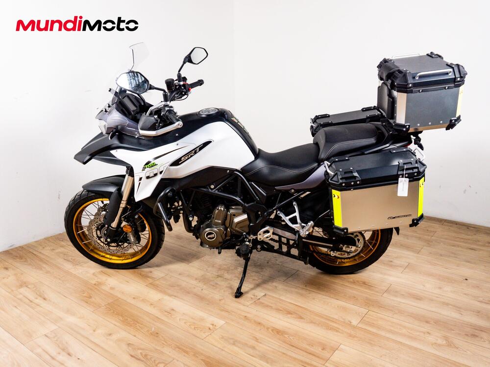 QJ Motor SRT 700 X (2024 - 25) (5)