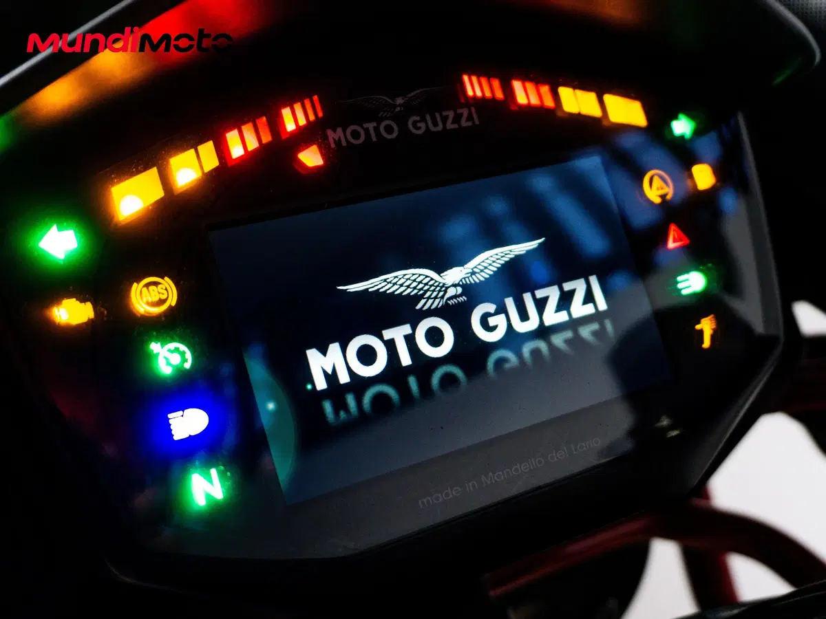 Moto Guzzi V85 TT (2024 - 26) (14)