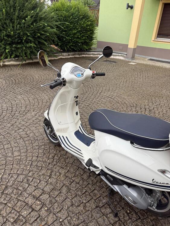 Vespa Primavera 125 3V ie Yacht Club (2018 - 20) (2)