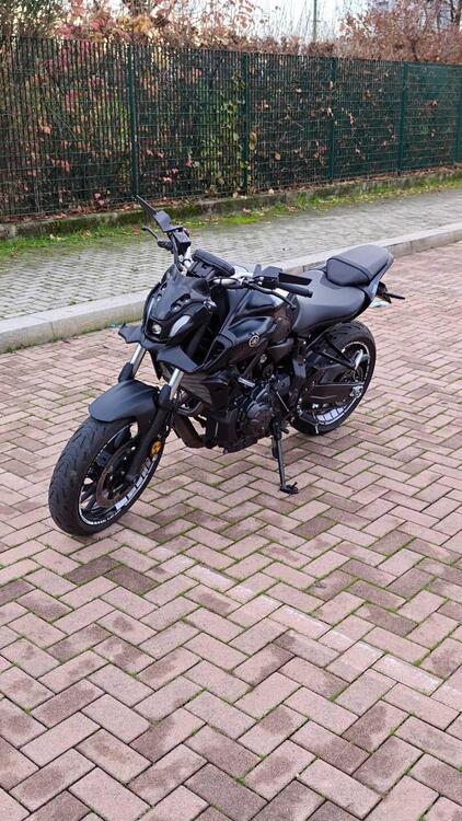 Yamaha MT-07 Pure (2023 - 25) (4)