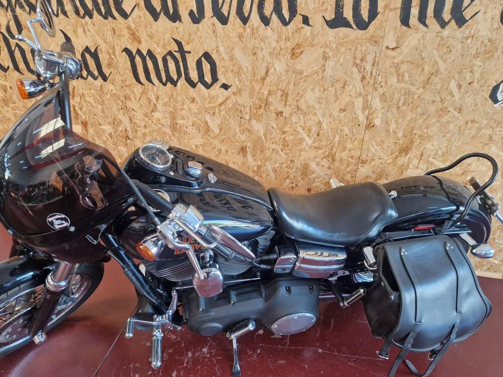 Harley-Davidson 1584 Street Bob (2007) - FXDB (3)