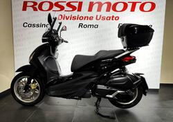Piaggio Beverly 400 (2025) usata
