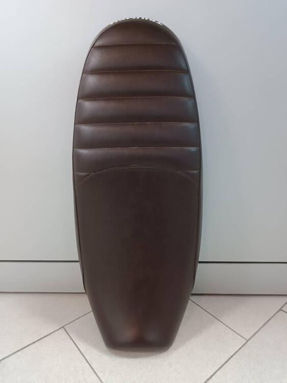 Sella RIBASSATA Scrambler 1200 Triumph (2)