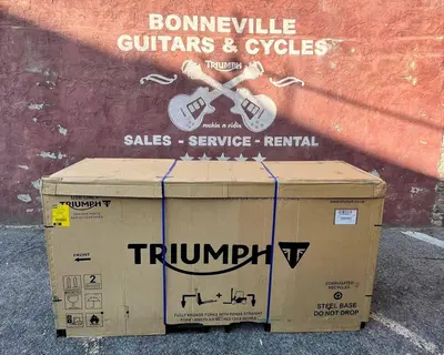 Triumph TF 450-E (2026) nuova