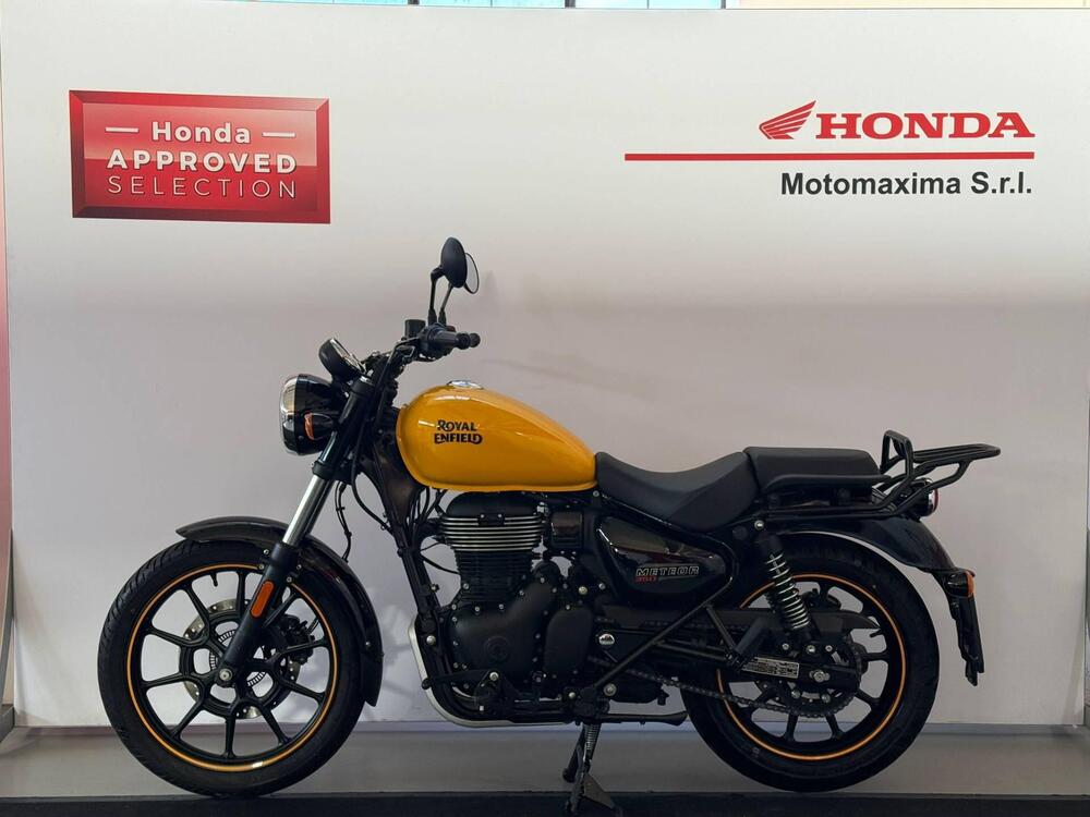 Royal Enfield Meteor 350 Fireball (2021 - 25) (3)