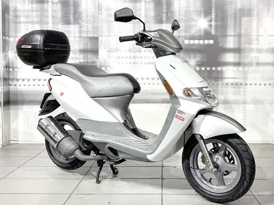 Derbi Atlantis 50 Two Chic (2005 - 07) usata