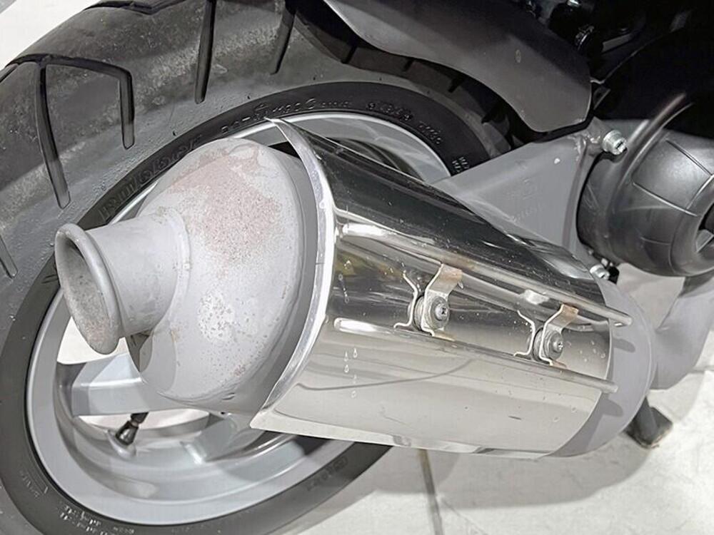 Derbi Atlantis 50 Two Chic (2005 - 07) (3)