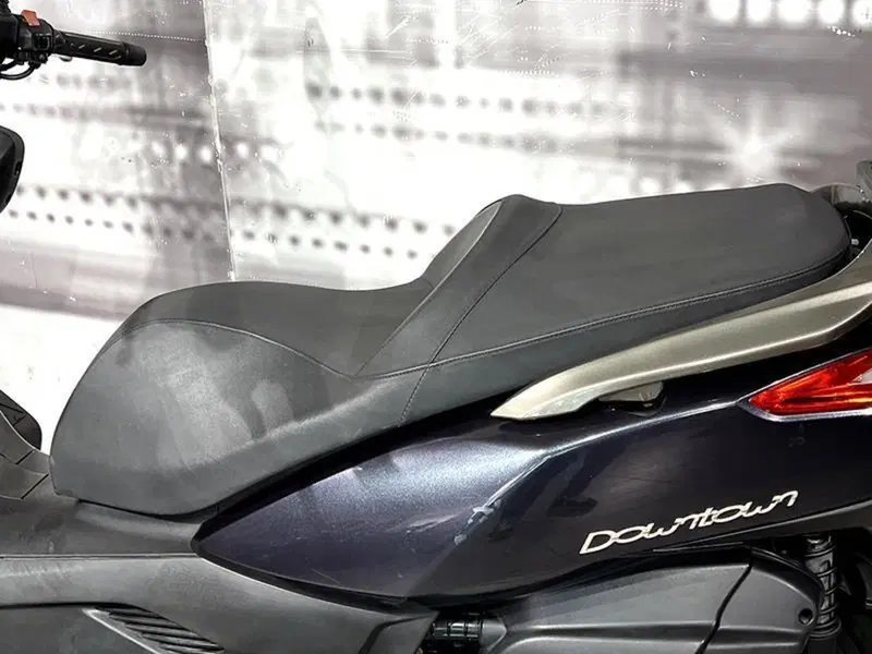 Kymco Downtown 300i (2009 - 17) (5)
