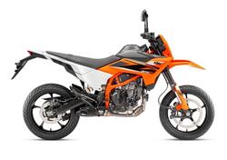 KTM 125 SMC R (2025) nuova