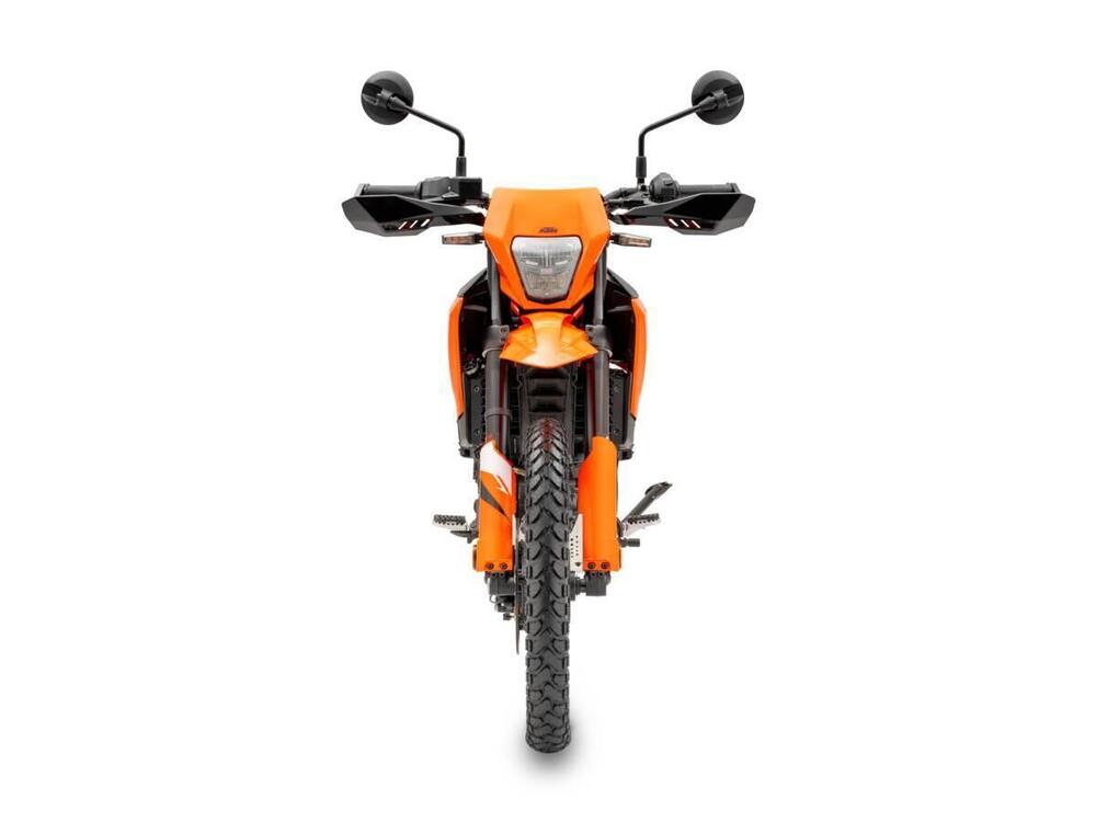 KTM 125 Enduro R (2025 - 26) (4)