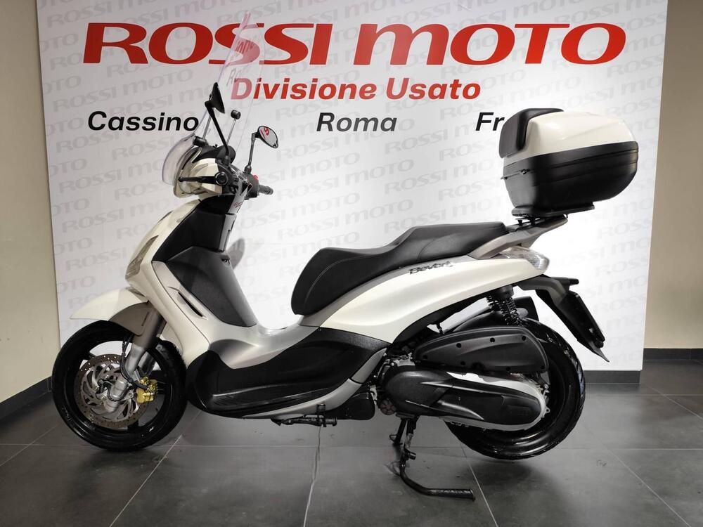 Piaggio Beverly 350 SportTouring ie (2011 - 15)