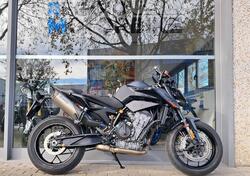 KTM 890 Duke (2021 - 23) usata